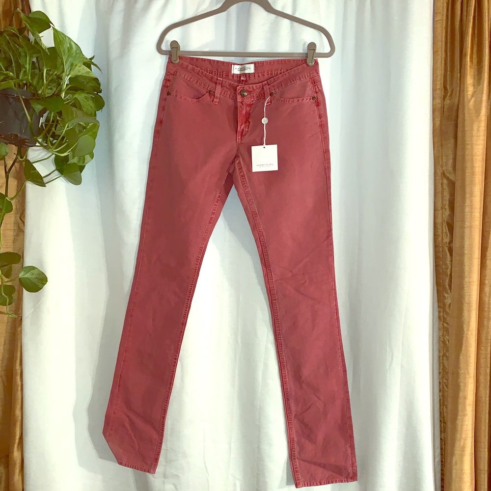 Women’s clothing, jeans, pants